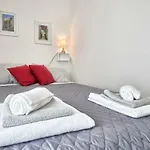 Eviana Private Apartment