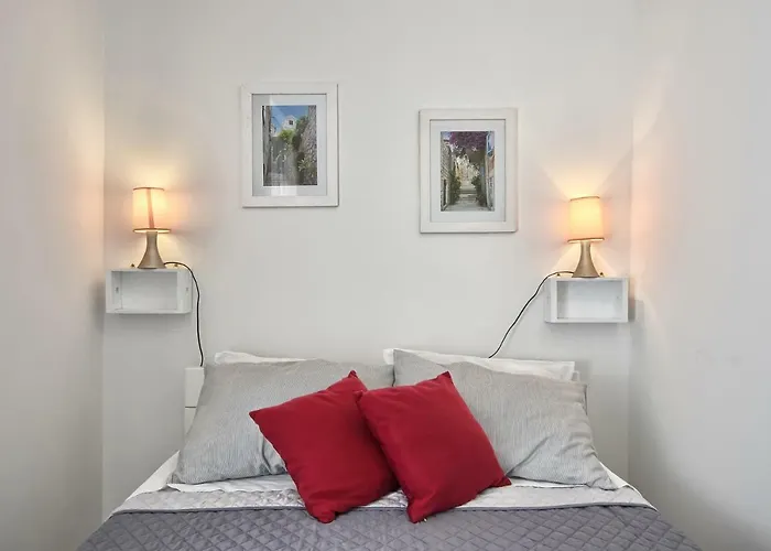 Eviana Private Apartment